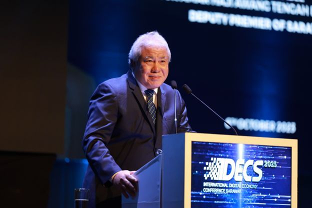 Yang Berhormat Datuk Amar Haji Awang Tengah Bin Ali Hasan, Deputy Premier of Sarawak giving his closing remarks at the Closing Ceremony of WCIT|IDECS 2023