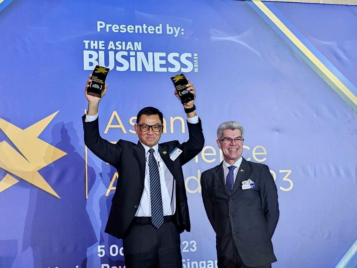 PT PLN receives 2 Asian Experience Awards 2023, for Customer Service