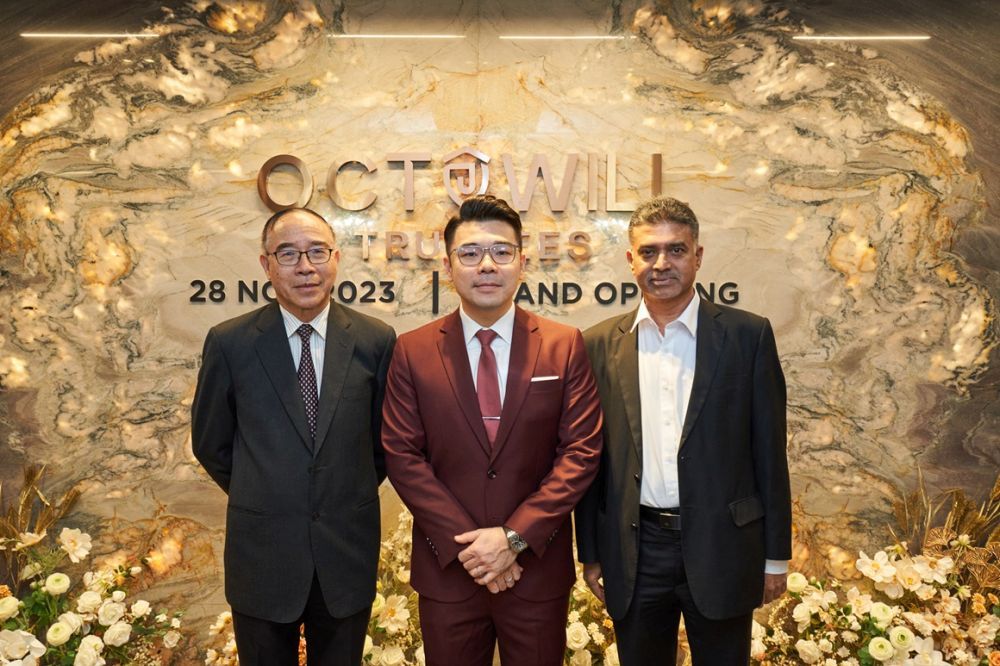 Executive Director of Aldrich Resources Berhad, Mr. James Chan; Managing Director of Octowill Trustees Berhad, Mr. Jack Leong; CEO of Octowill, Dato' Sharif Bin Mohamed [L-R]