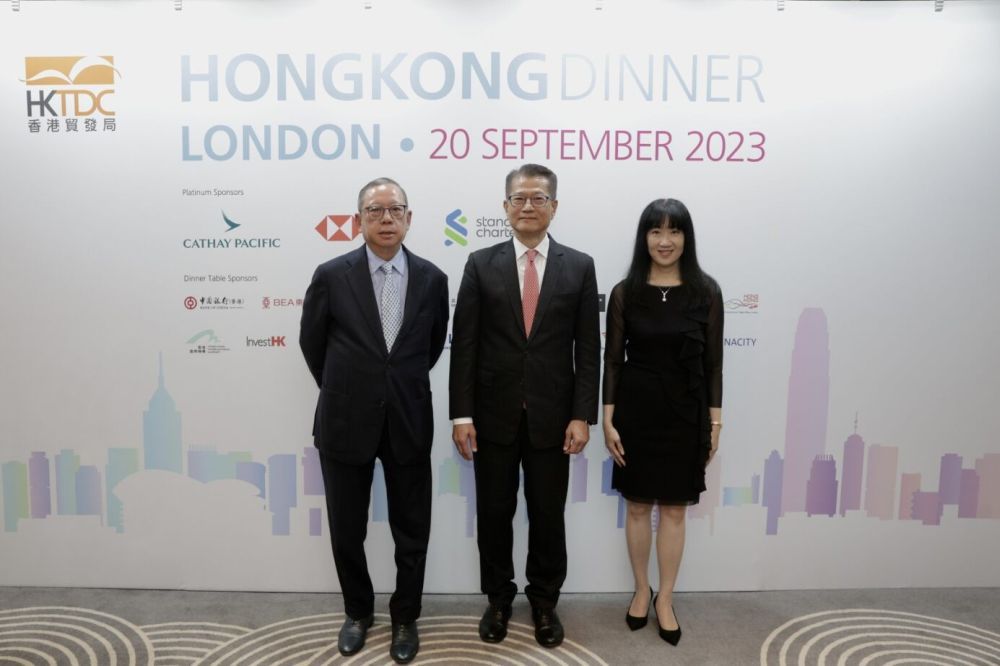 Speaking at the Hong Kong Dinner in London, HKTDC Chairman Dr Peter K N Lam said that the HKTDC looks forward to strengthening ties between the UK and Hong Kong business communities in the years ahead.