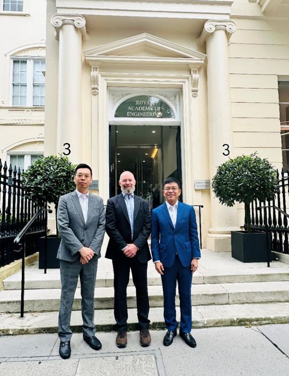 Key members of the PanMediso Holdings' international team at the Royal Academy of Engineering