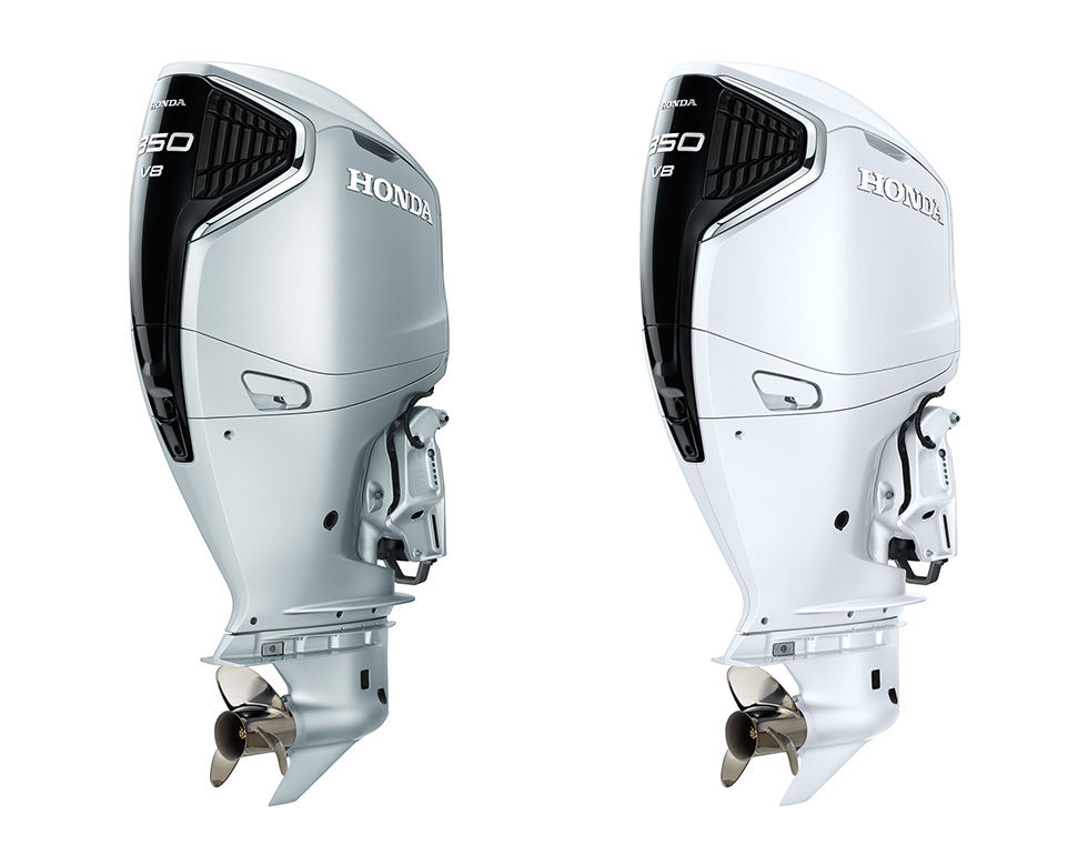 All-new BF350 large-size outboard motor[Aquamarine Silver (left) and Grand Prix White (right)]