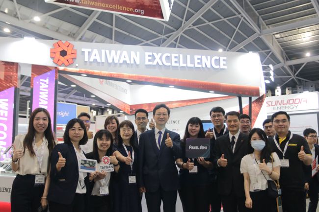 Taiwan Excellence Showcases over 30 Award-Winning Products at Asia Tech x Singapore 2023 Debut