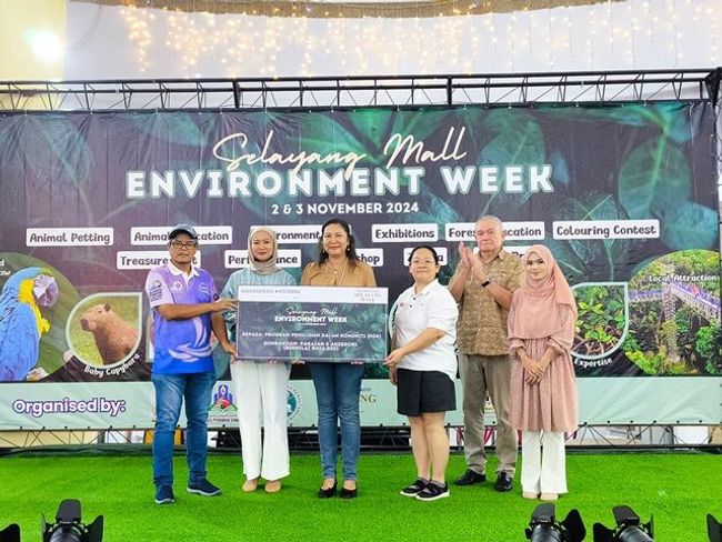 Selayang Mall Environment Week 2024 Unites Community for a Greener Future