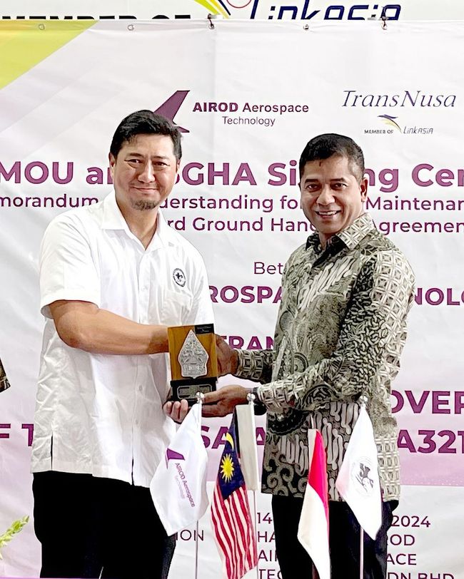 TransNusa Signs MOU on MRO Services with AIROD