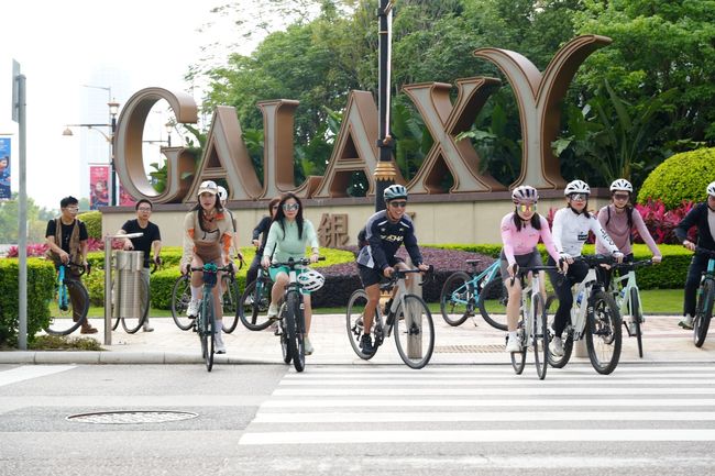 Batch Bicycles and Hyatt Place Zhuhai jointly organized An Exhalating Cycling Event in Macau