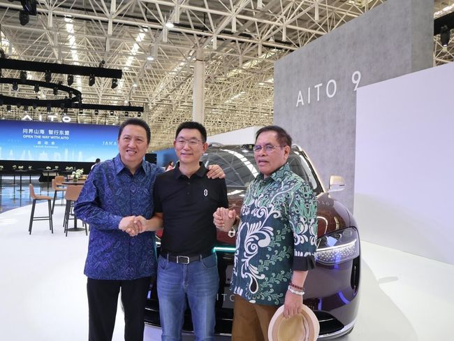 AITO launches EV Road Tour from Chongqing to Jakarta