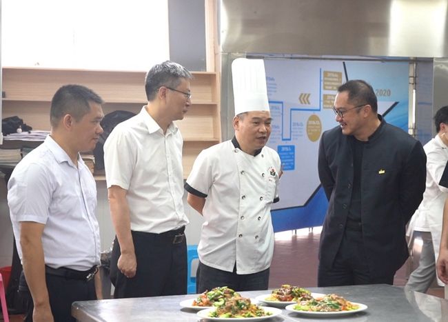 Chinese Culinary Culture Training Programme: 30 Hong Kong Students Embarked on a Study Tour in Chaoshan