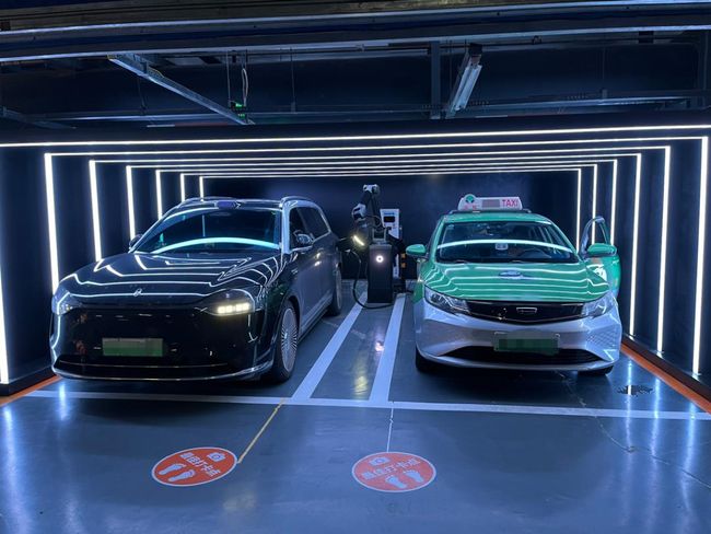 Shoucheng x Wisson: World's First 'Robotic Auto-Charging' Pilot Ends