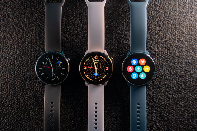 Amazfit Active Edge Unleashes Next-Gen Fitness Tech to the Streets of  Malaysia