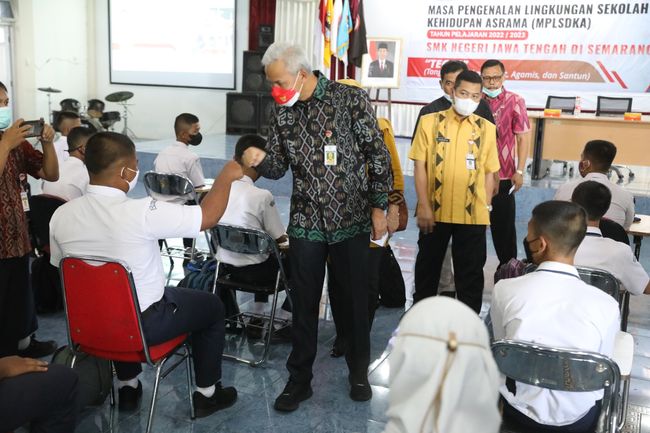 Governor of Central Java Ganjar Pranowo initiated a free school for underprivileged students